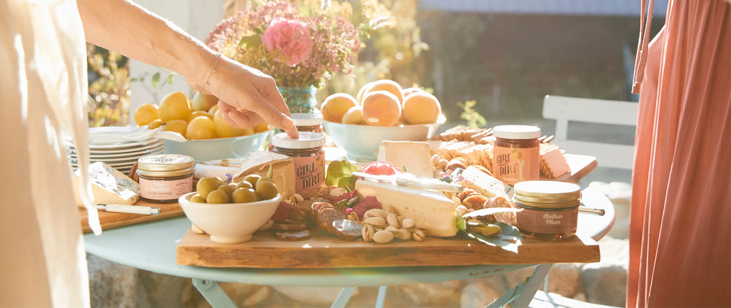 How to Make the Perfect Cheeseboard